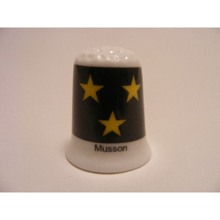 Musson vlag Belgie op een porselein vingerhoedje