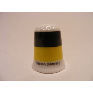 Namen Namur Nameur vlag in Belgie op een porselein vingerhoedje