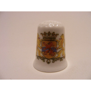 Nederlandse stadswapen van Overijssel op een porselein vingerhoedje Nederlandse stadswapen van Overijssel op een porselein vingerhoedje