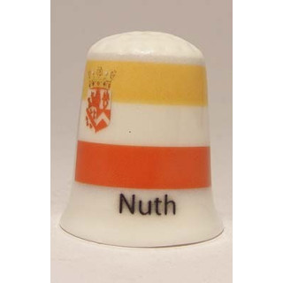 Nuth Nederlandse gemeentevlag op een porselein vingerhoedje