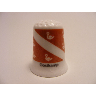 Oostkamp vlag Belgie op een porselein vingerhoedje