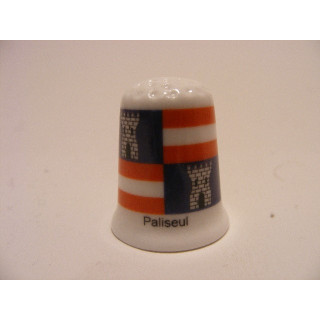 Paliseul gemeente vlag in Belgie op een porselein vingerhoedje