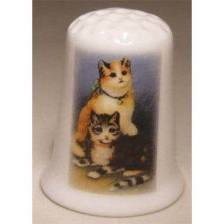 Poezen op een porselein vingerhoedje nr02