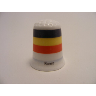 Ranst vlag Belgie op een porselein vingerhoedje