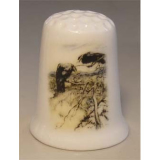 Raven vogels op een porselein vingerhoedje