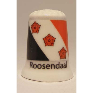 Roosendaal Nederlandse gemeentevlag op een porselein vingerhoedje