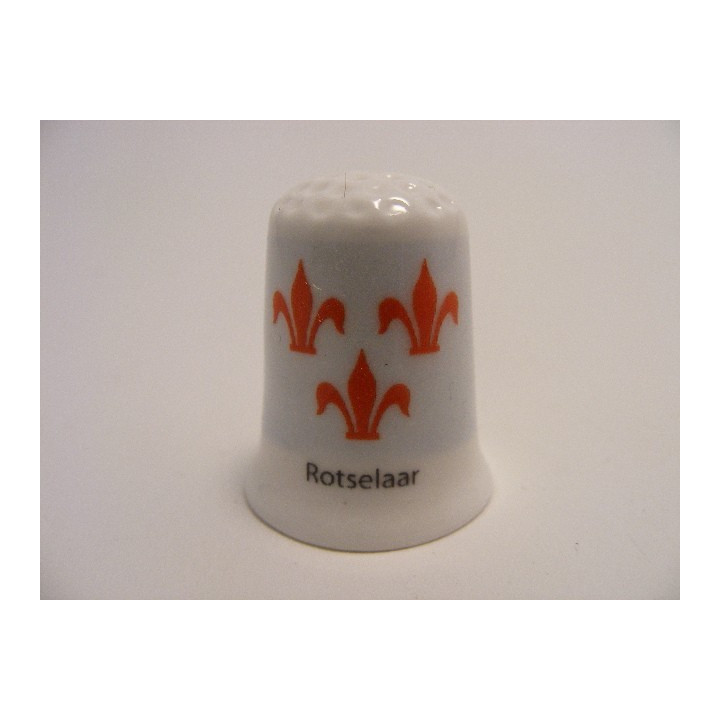 Rotselaar vlag Belgie op een porselein vingerhoedje