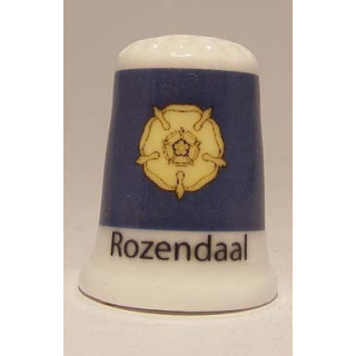 Rozendaal Nederlandse gemeentevlag op een porselein vingerhoedje