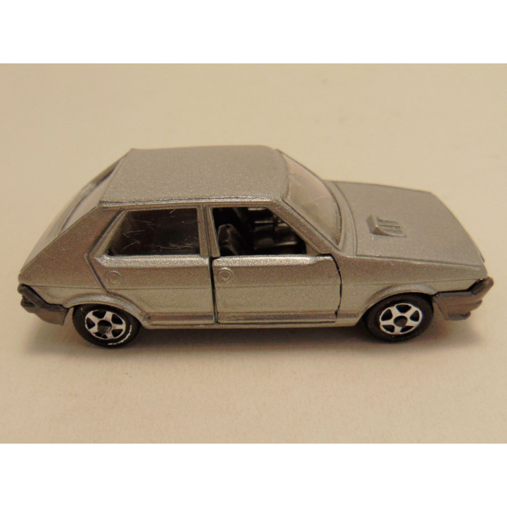Fiat Ritmo 65 1:43 Mebetoys Mattel zilverkleurig