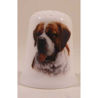 Sint Bernard hond op een porselein vingerhoedje