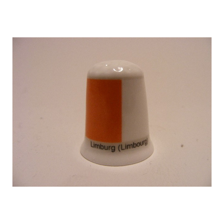 Stad Limburg vlag in Belgie aan de Vesder op een porselein vingerhoedje