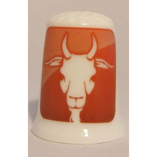 Sterrenbeeld Steenbok horoscoop op een porselein vingerhoedje