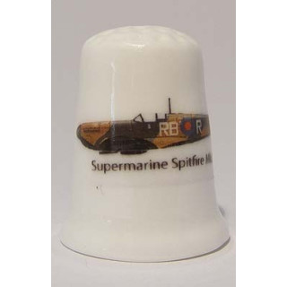 Supermarine Spitfire MK 1 vliegtuig op een porselein vingerhoedje