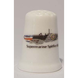 Supermarine Spitfire MK 1A vliegtuig WW2 op een vingerhoedje