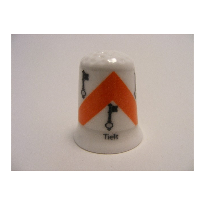 Tielt vlag Belgie op een porselein vingerhoedje