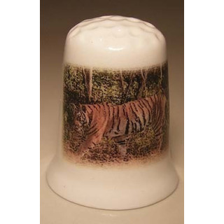 Tijger op een porselein vingerhoedje nr01