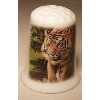 Tijger op een porselein vingerhoedje nr02
