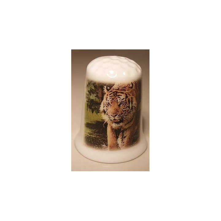 Tijger op een porselein vingerhoedje nr02