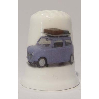 Trabant 601 op een porselein vingerhoedje