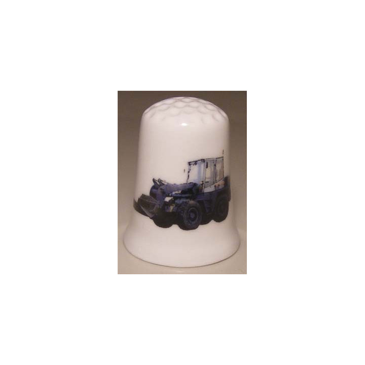 Tractor afbeelding op een porselein vingerhoedje