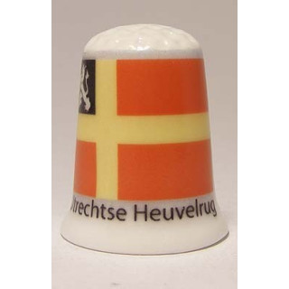 Utrechtse heuvelrug Nederlandse gemeentevlag op een porselein vingerhoedje
