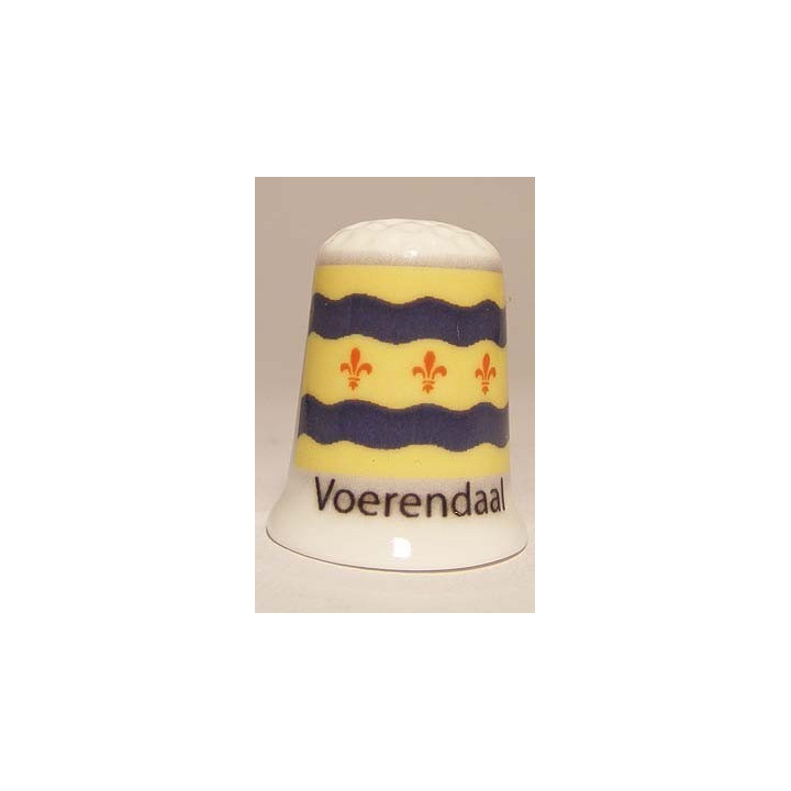 Voerendaal Nederlandse gemeentevlag op een porselein vingerhoedje