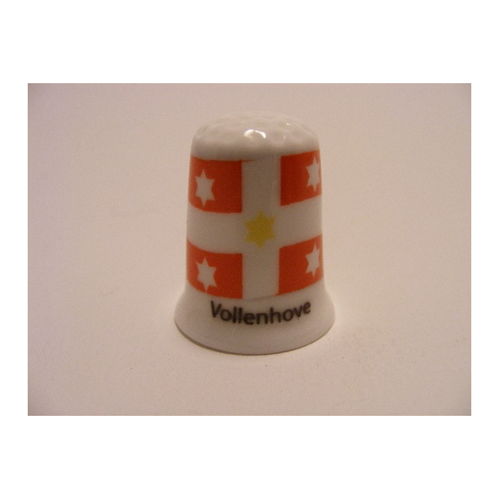 Vollenhove op een porselein vingerhoedje