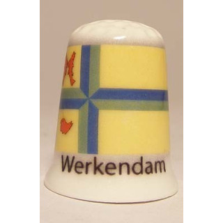 Werkendam Nederlandse gemeentevlag op een porselein vingerhoedje