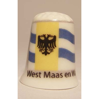 West Maas en Waal Nederlandse gemeentevlag op een porselein vingerhoedje