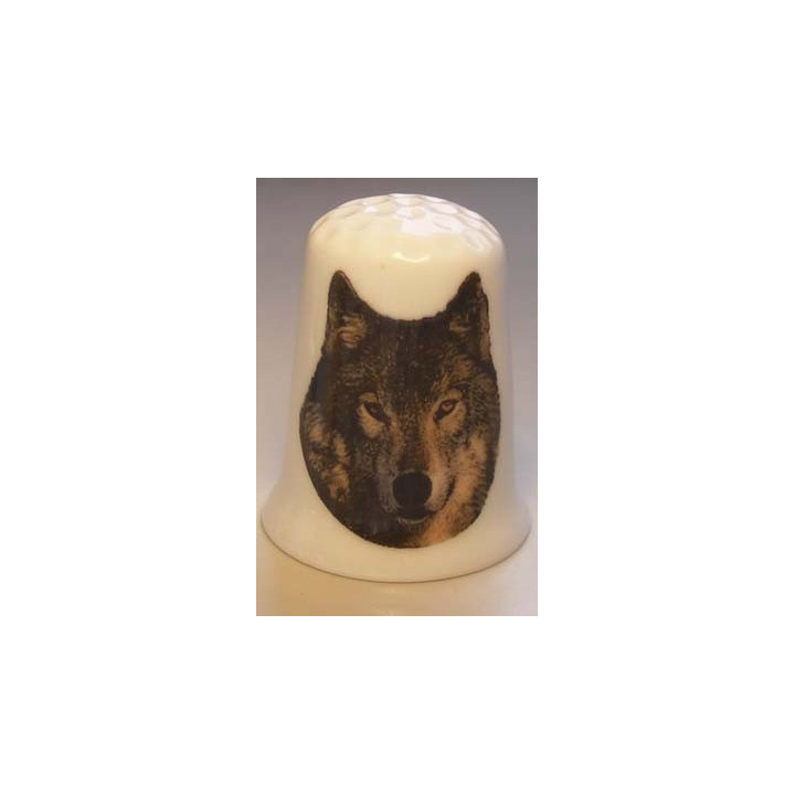 Wolf op een porselein vingerhoedje nr05