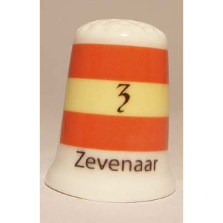 Zevenaar Nederlandse gemeentevlag op een porselein vingerhoedje