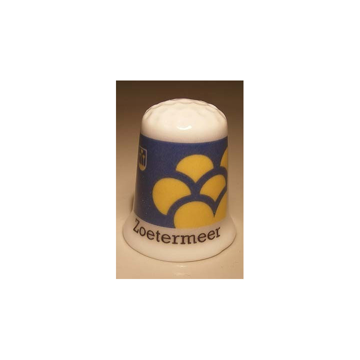 Zoetermeer Nederlandse gemeentevlag op een porselein vingerhoedje