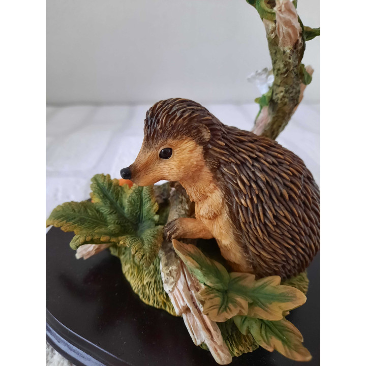Egel op een hout plateau The Leonardo Collection LP10886