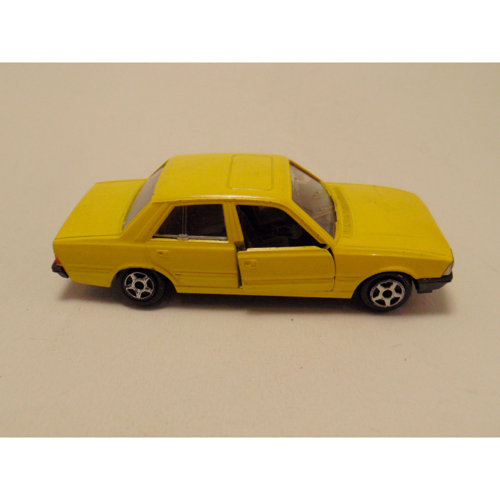 Peugeot 505 1:43 Norev geel