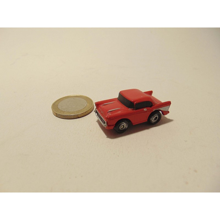 Chevrolet Bel Air van kunststof Minys 3x1x1cm