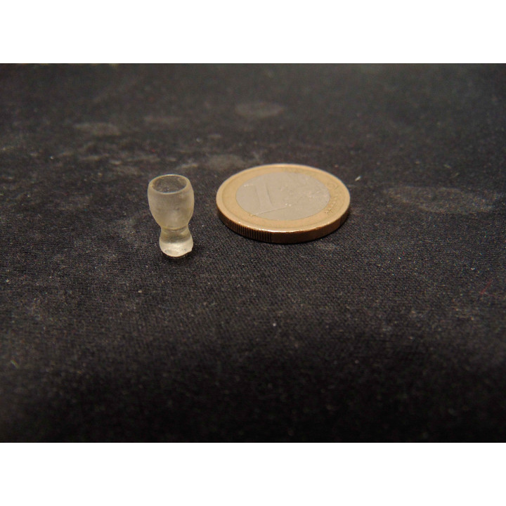 Drinkglas transparant wit 1:12 poppenhuis miniatuur