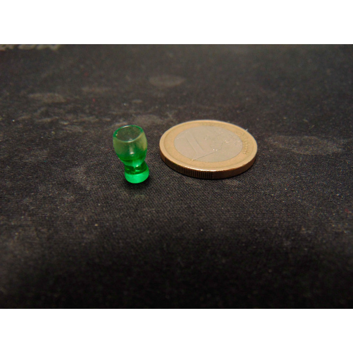 Drinkglas transparant groen 1:12 poppenhuis miniatuur