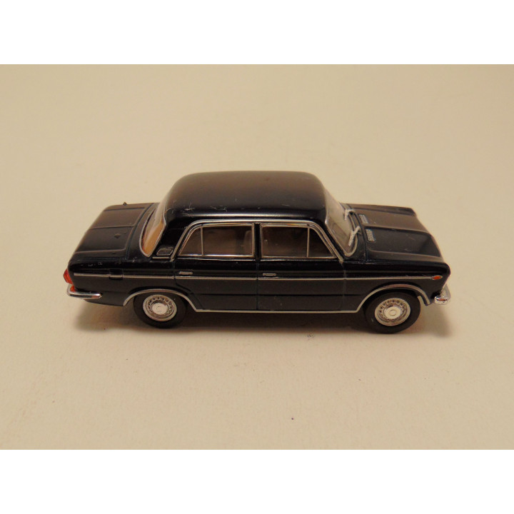 Fiat 125 Special 1968 sedan 1:43 Starline models donkerblauw