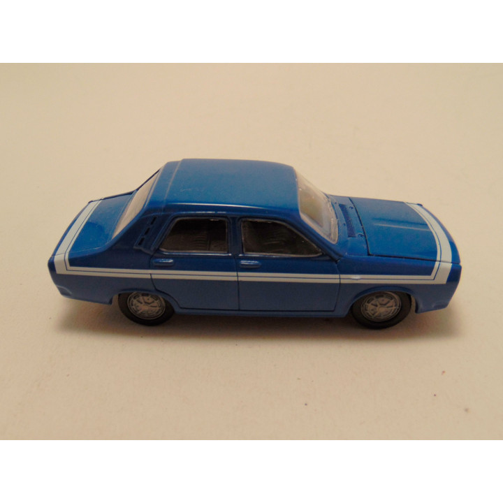 Renault 12 met streep 1:43 Norev blauw