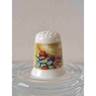 Paaseieren op een vingerhoedje