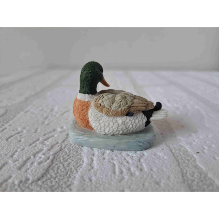 Eend van kunsthars in het water van Elgate B5xH4cm - dierfiguren