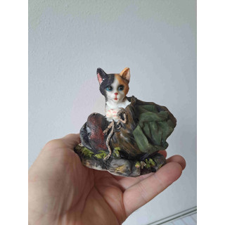 Poes van kunsthars met schoen B10xH10cm