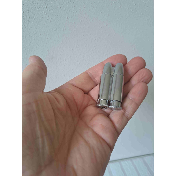 Smirnoff navulbaar aansteker in een vorm van kogels