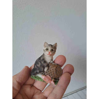 Keukenmagneet poes met een vismand