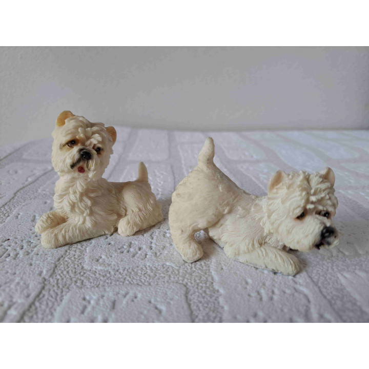 Twee West highland terriers honden van kunsthars