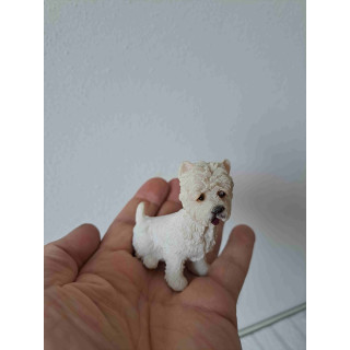 West highland terrier van kunsthars zittend 7x3.5x7cm