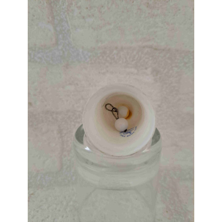 Porselein tafelbelletje met een kerstmislampion opdruk