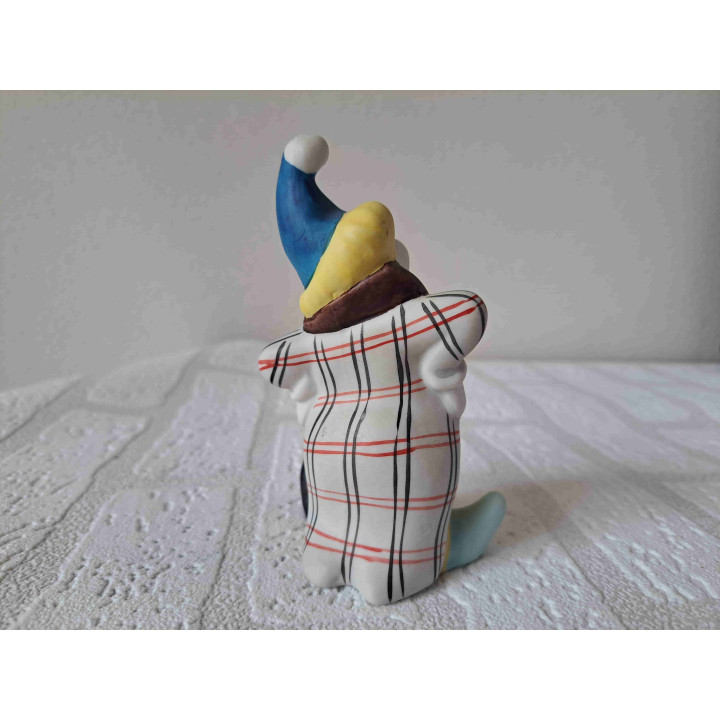 Clown met stropdas en ruitjesjas Clown met stropdas en ruitjesjas