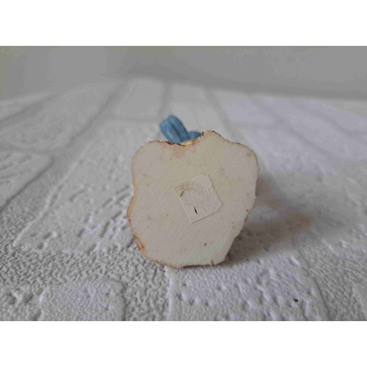 Pimpelmees op hooivork