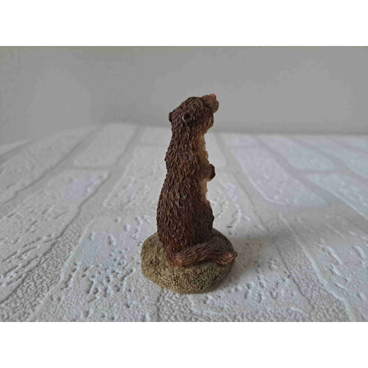 Otter rechtop staand The leonardo collection